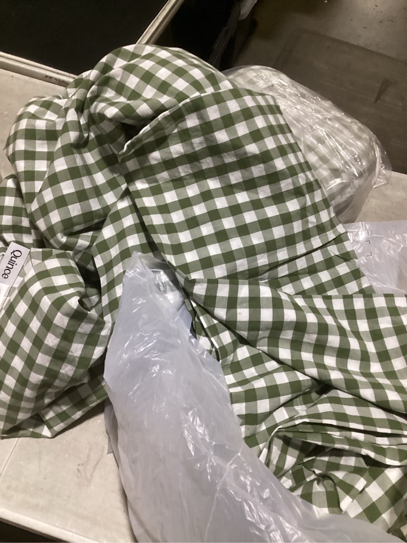 Condition photo showing As Is for european linen sheet set, king