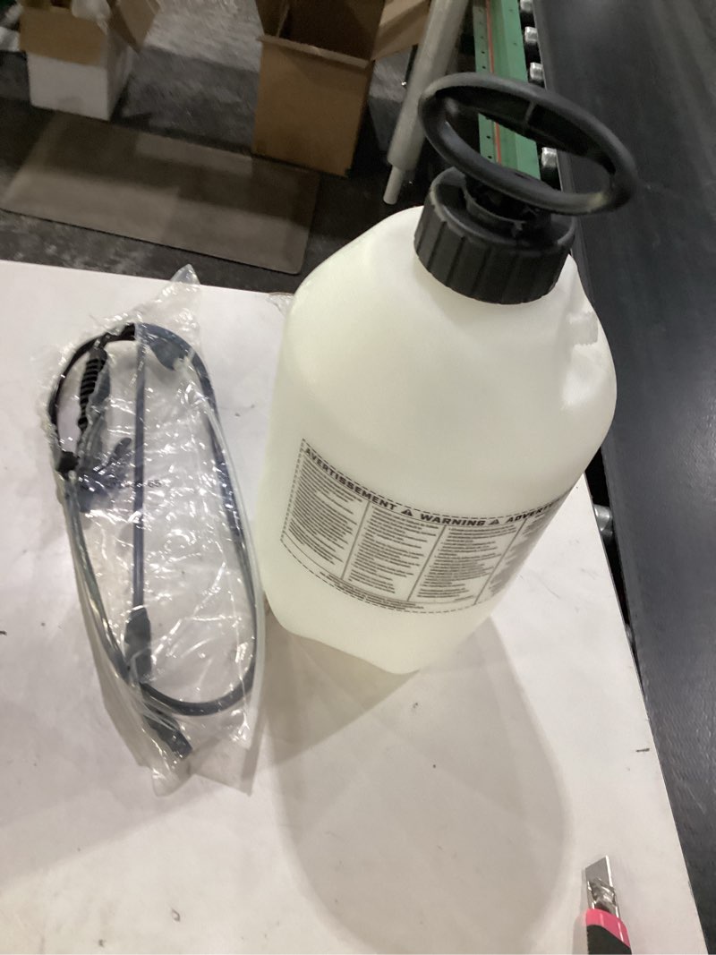 Condition photo showing New/Like New for chapin 16200 pump sprayer, 2-gallon, lawn & garden translucent poly tank, adjustable cone nozzle, ergonomic handle & in-tank filter for herbicides, pesticides & fertilizers 2 gal sprayer