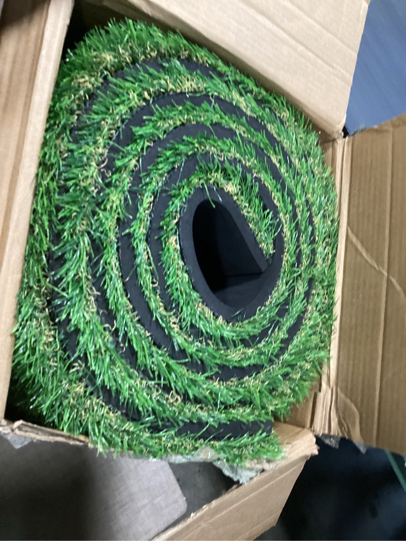 Condition photo showing Good Condition for Ponsonbay Golf Putting Green Indoor 3.3x10 Ft Large Golf Putting Mat Professional Artificial Grass Turf Practice Mat with Sand Pit for Home, Office & Outdoor