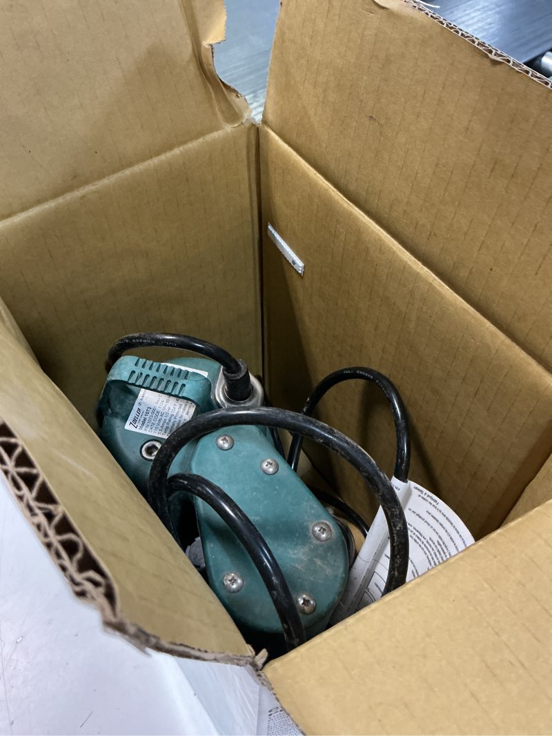 Condition photo showing As Is for zoeller 1/2-hp 115 -volt 60-gallon cast iron submersible sump pump
