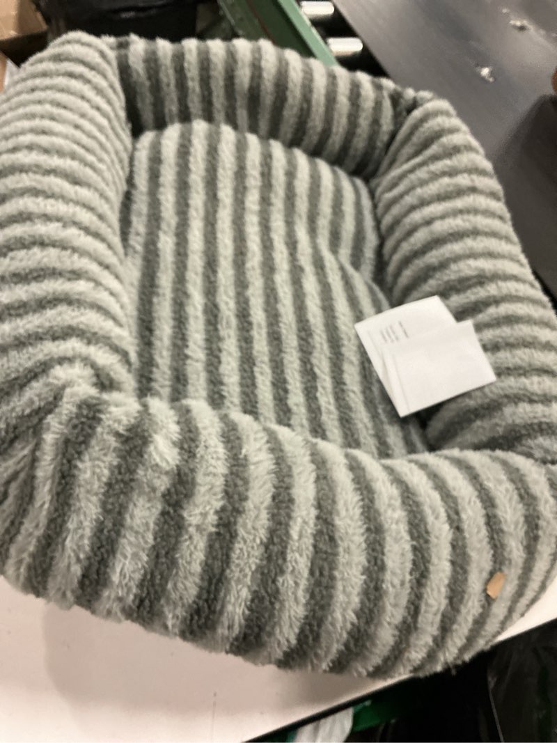 Condition photo showing As Is for MIXJOY Dog Bed Medium Size Dog, Washable Medium Dogs Bed with Removable Cover, Soft Rectangle Doggy Ded Fluffy Plush Faux Fur Pet Bed with Anti-Slip Bottom, 30"x24"x8", Grey Grey M(30"Lx24"Wx8"Th)