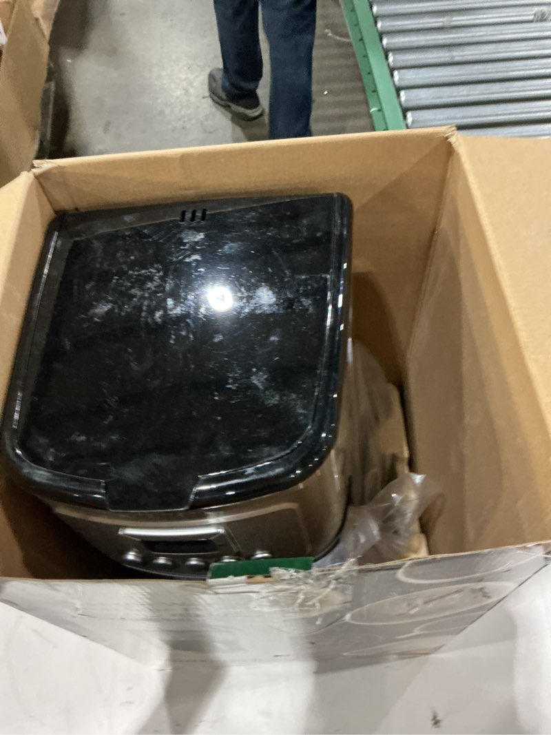 Condition photo showing As Is for cuisinart 14-cup coffee maker, programmable perfectemp glass carafe coffee machine with 1-4 cup setting, brew strength control and pause, stainless steel, dcc-3200nas 14-cup glass stainless steel