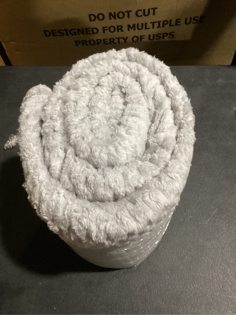 Condition photo showing Good Condition for l'agraty chunky knit blanket throw: 30''x40'' chenille knitted throw blankets for bed couch - handmade thick big cable knot blanket - large chunky crochet rope blankets for home decor(grey) grey 30"x40"