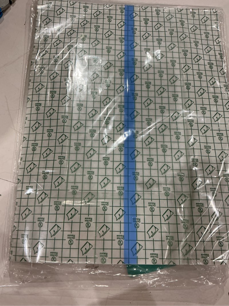 Condition photo showing Good Condition for 12"x15.7" waterproof shower cover incision bandages for large wound with no glue on the center adhes