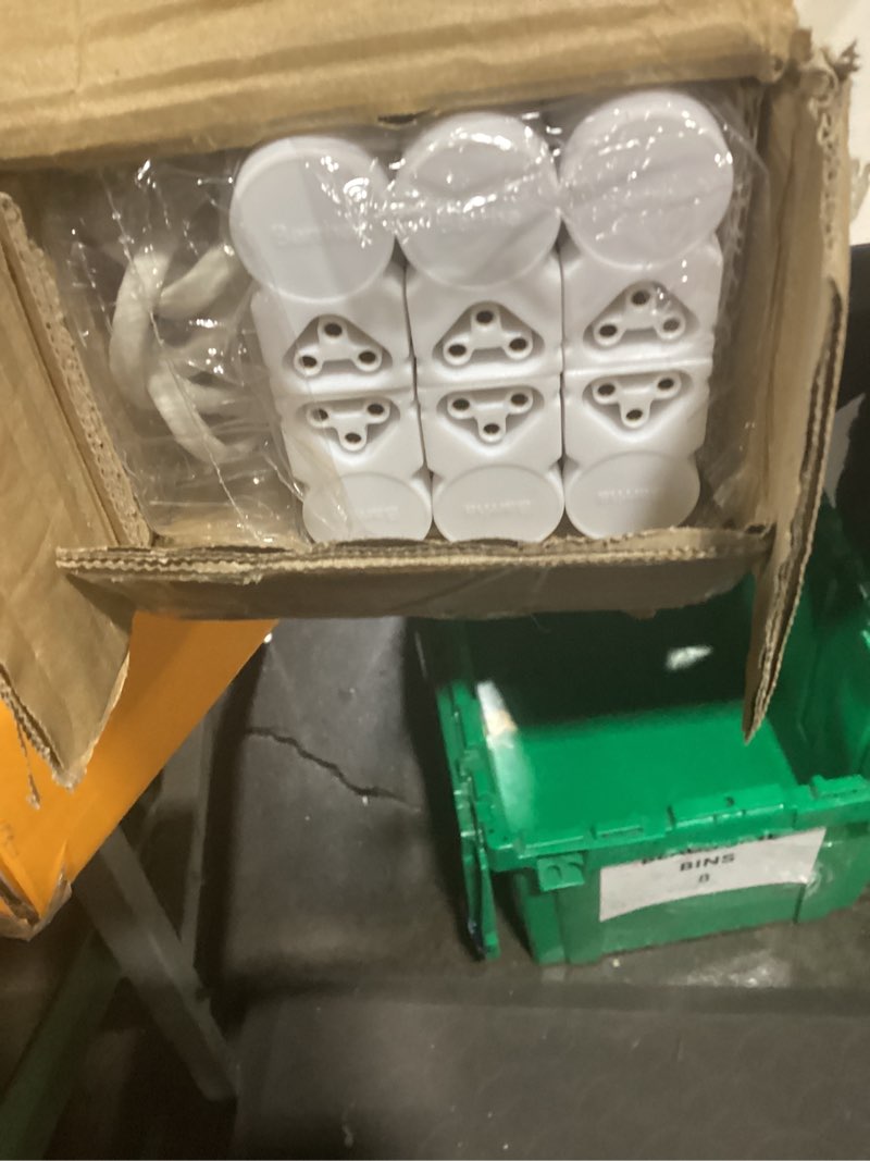 Condition photo showing Good Condition for Barrina (6 Pack LED T5 Integrated Single Fixture, 4FT, 2200lm, 6500K Super Bright White, 20W Utility LED Shop Light, Ceiling and Under Cabinet Light, Corded Electric with ON/Off Switch, ETL Listed 6500k Super Birght Light 4 Feet