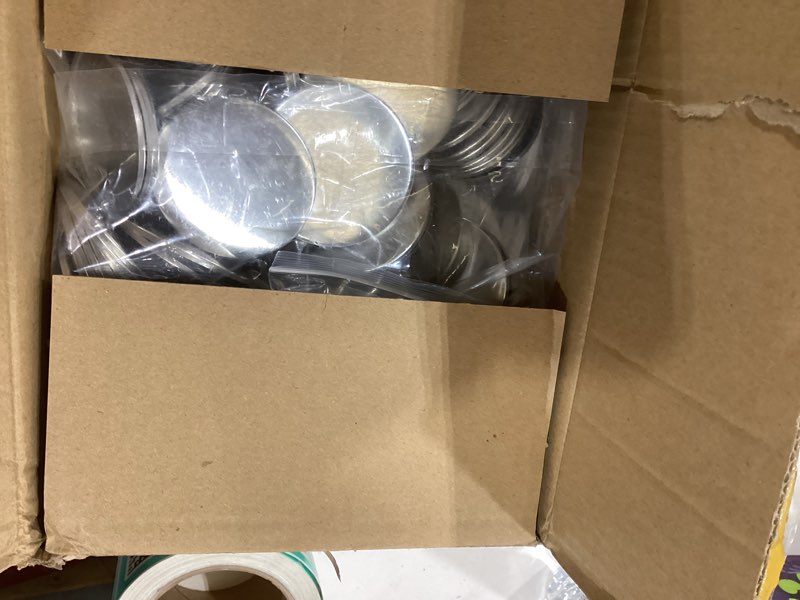 Condition photo showing Good Condition for 200 Sets Button Maker Supplies, 2.28 inch / 58mm Button Parts Buttons Supplies, Approx. 2.25 in Blank Badge Parts with Blank Paper for Buttons Maker Machine Pin Maker Press 2.28 inches (58 mm)
