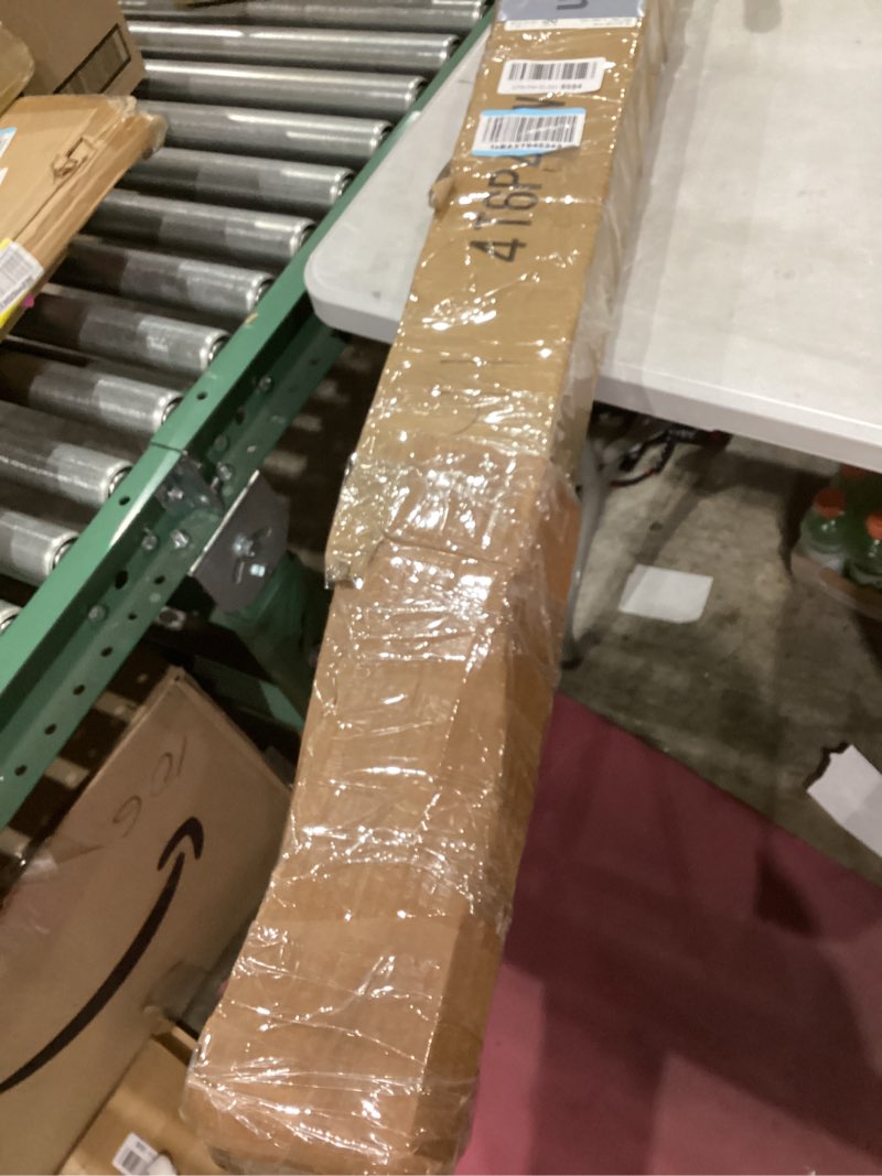 Condition photo showing Good Condition for HOLDWILL 6 Pack T8 Led 4FT 40W Integrated V Shaped Tube Light,Linkable White Daylight 6000k Integrated Fixture Garage Lights, Indoor Led Shop Lights for Workshop with On/Off Switch Cable Clear Cover 4ft 40w 6 Pack