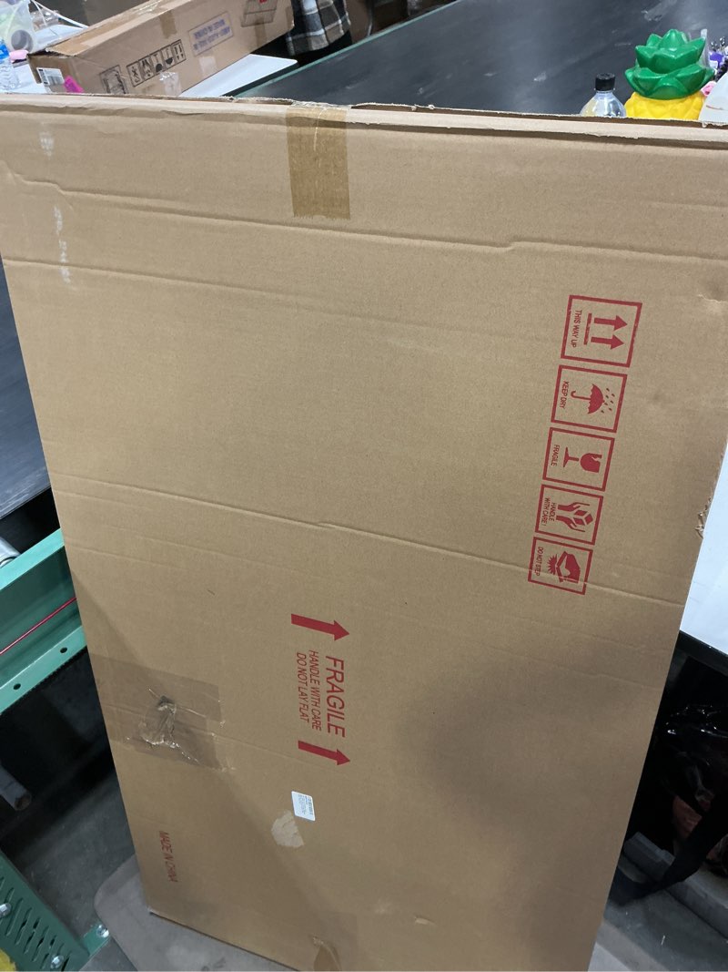 Condition photo showing New/Like New for LaVie Home 24 x 48 Picture Frame, Large Poster Frame with High Definition Plexiglass, Horizontal or Vertical Wall Gallery Poster Frames Suitable for Photos, Artworks, Posters,Puzzle, Black 1pc