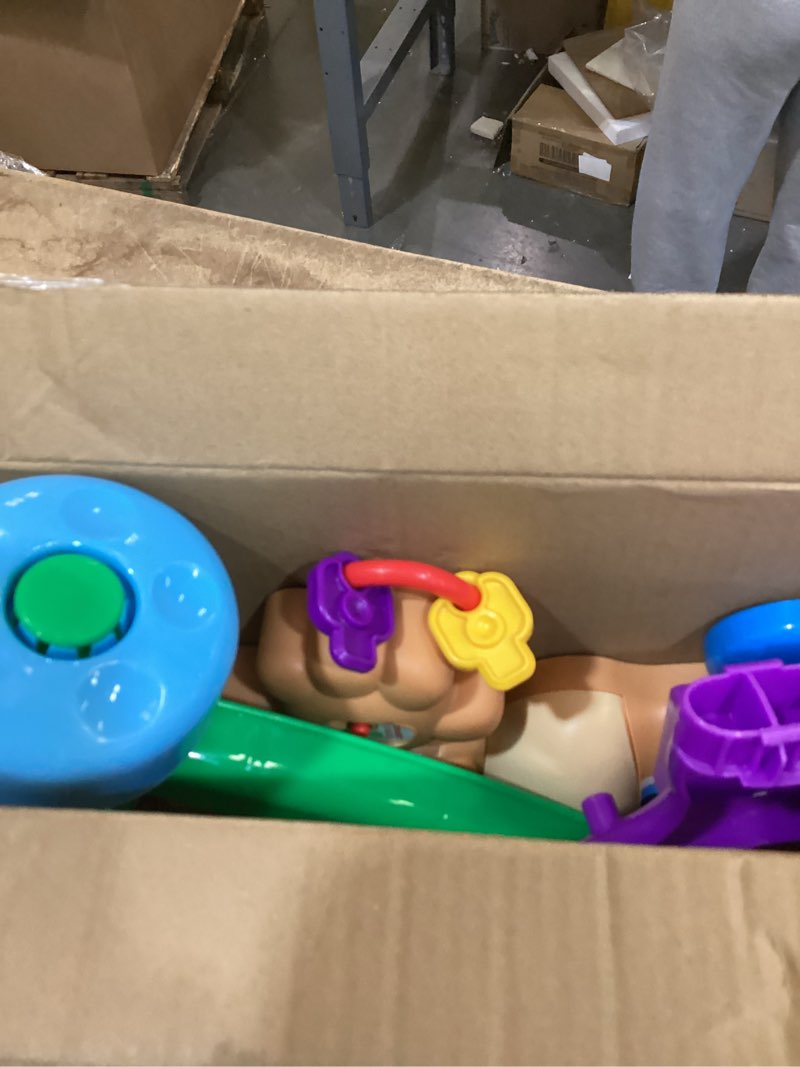 Condition photo showing Good Condition for leapfrog little office learning center (frustration free packaging), green