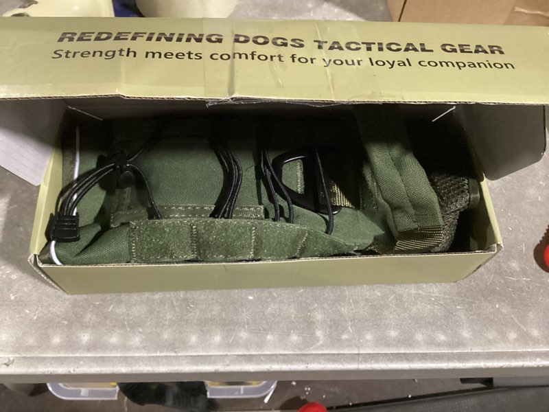 Condition photo showing New/Like New for wingoin green harness with handle tactical dog harness for large dogs no pull adjustable reflective k9 military dog vest harnesses with easy control handle for walking, hiking, training(l)