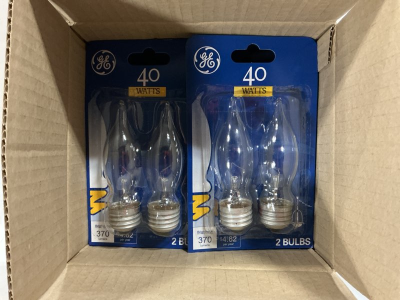 Condition photo showing Good Condition for ge 40 watt fan chandelier bulb, 2 ct (6pks)