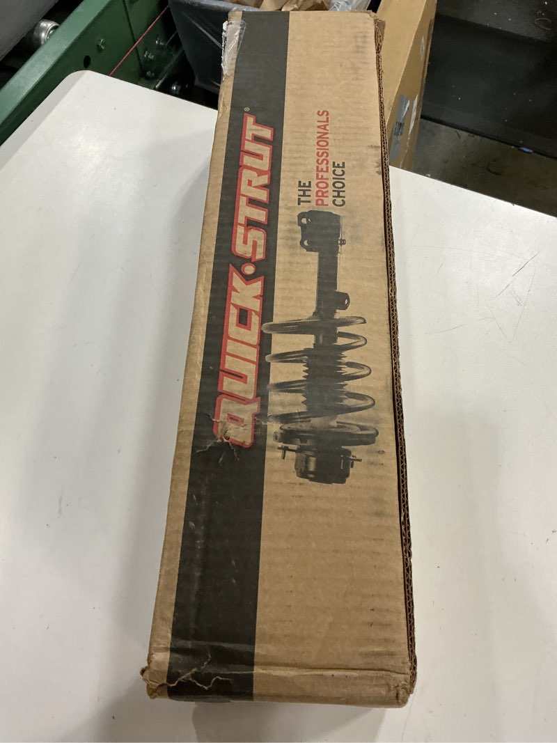 Condition photo showing New/Like New for monroe quick-strut 171375l suspension strut and coil spring assembly for toyota matrix