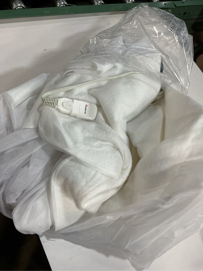 Condition photo showing As Is for Bwarm Electric Heated Mattress Pad Twin Size, 39" x 75", Bed Warmer, 9 Heat Settings, 1-12 Hours Auto Off, Deep Pocket, Fast Heating, Machine Washable, Soft and Cozy