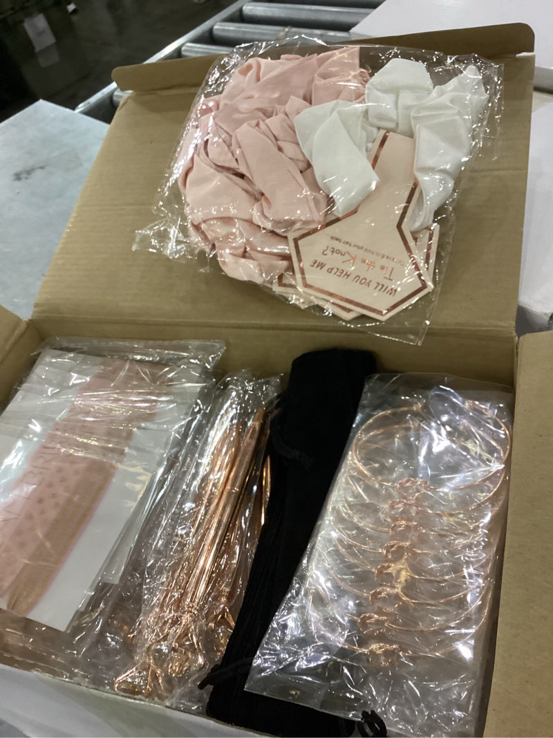 https://lotting-media.assets.bidfta.com/lotting_81189cba-71eb-42a9-afe0-f3de1406b409