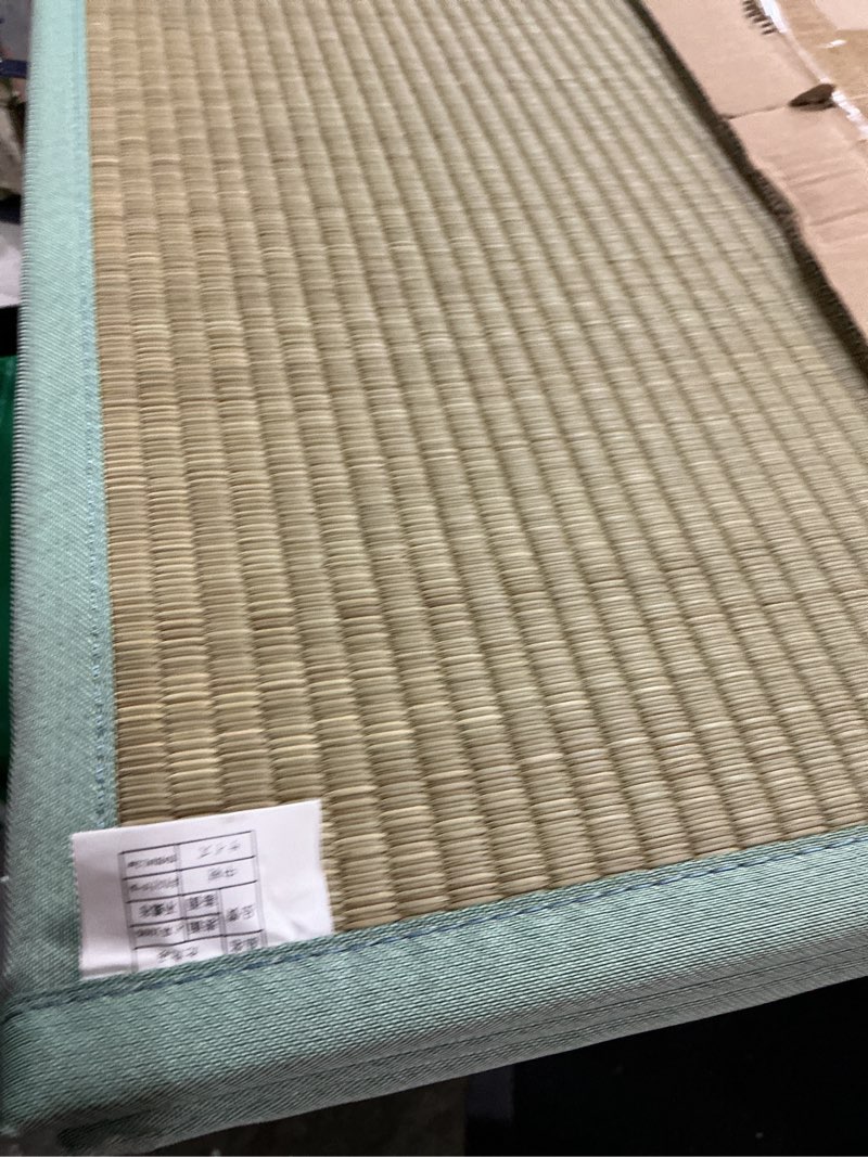 Condition photo showing Good Condition for maxyoyo japanese tatami mat 100% rush grass portable folding mat futon mattress firm traditional floor bed 79"x39"x0.47" twin(79"l x 39"w x 0.5"th)