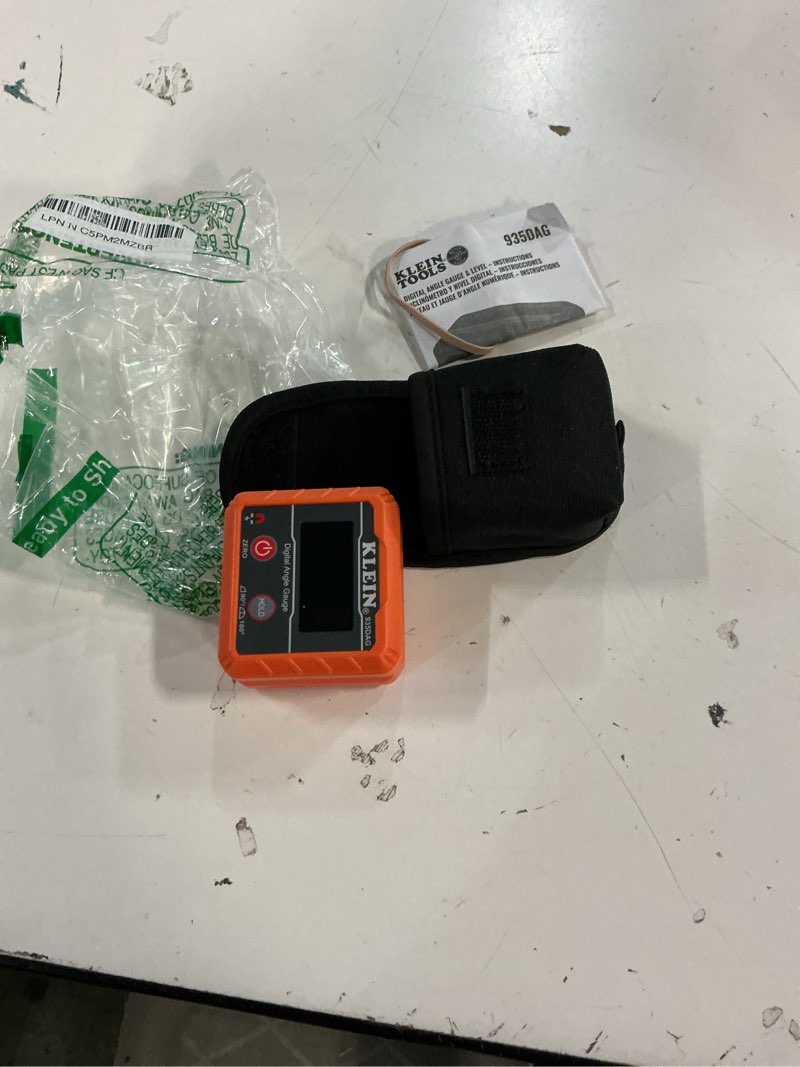 Condition photo showing Good Condition for klein tools 935dag digital electronic level and angle gauge, measures 0 - 90 and 0 - 180 degree ranges, measures and sets angles gauge / level