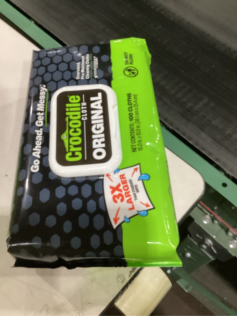 Condition photo showing New/Like New for Crocodile cloth