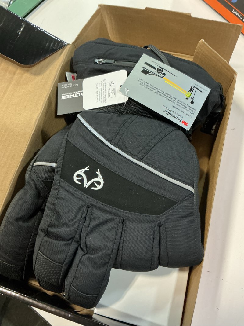 Condition photo showing Good Condition for realtree adult heated gloves  size: l/xl