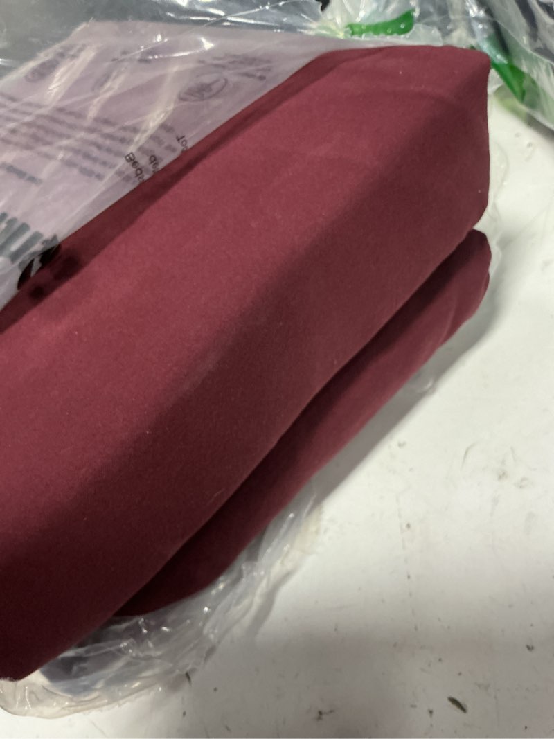 Condition photo showing Good Condition for bedsure purewoven 100% washed cotton duvet cover set, king size, 3-pc | linen like texture, percale breathable bedding set for all seasons, zipper closure, 8 corner ties, burgundy, 104" x 90" king (104" x 90") 20 - burgundy (no comforter)