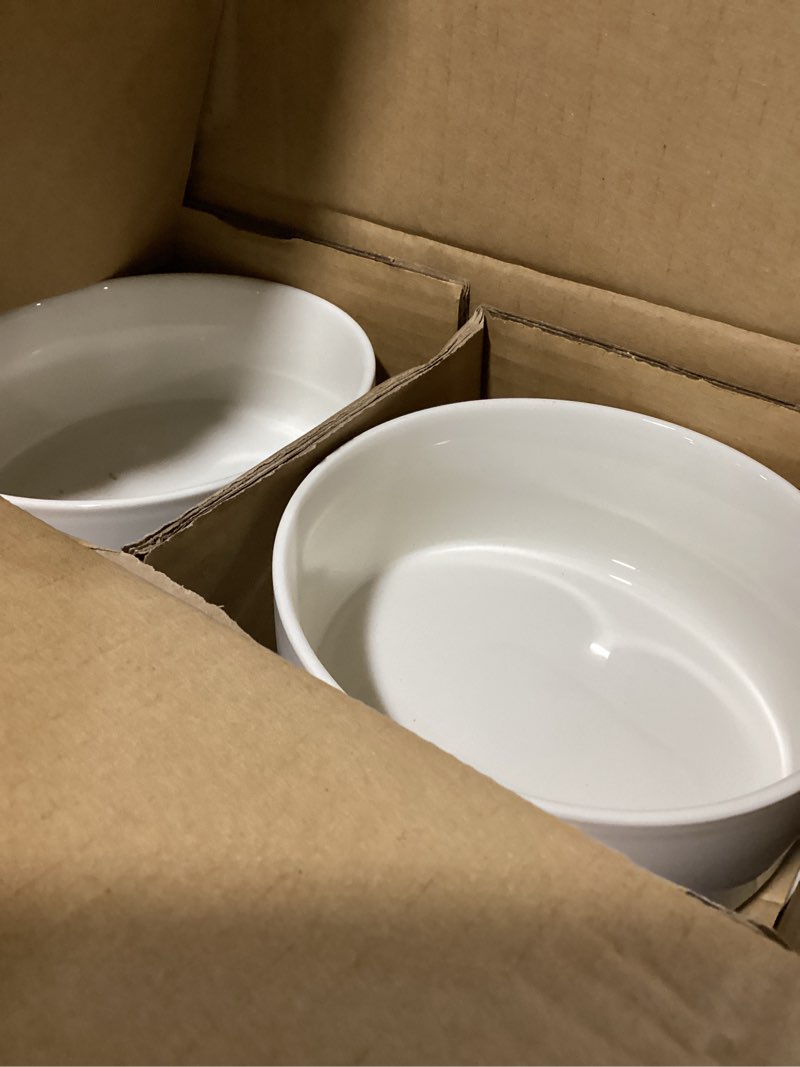 Condition photo showing Good Condition for MALACASA 24 Pieces Porcelain Dinnerware Set, Modern White Dish Set for 6, Premium Serving Plates and Bowls Sets, Chip and Scratch Resistant Dishware Sets Kitchen Dishes Dining Ware Set, Series LEAH Ivory White 24 Piece (Service for 6)