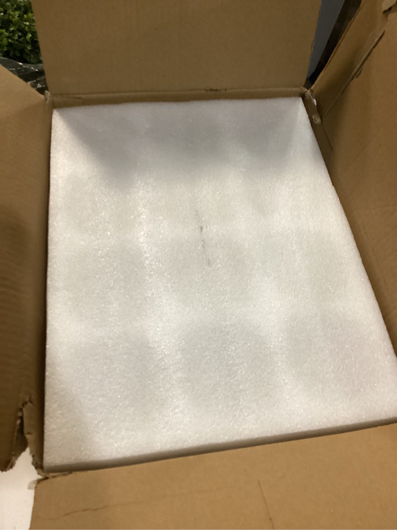 Condition photo showing New/Like New for 12Pcs Glass Cylinder Vases 8 Inch Tall Clear Flower Vases for Centerpieces Wedding Decoration, Hurricane Floating Candle Holder for Party Table Home Decor 12 Pack 8 Inch