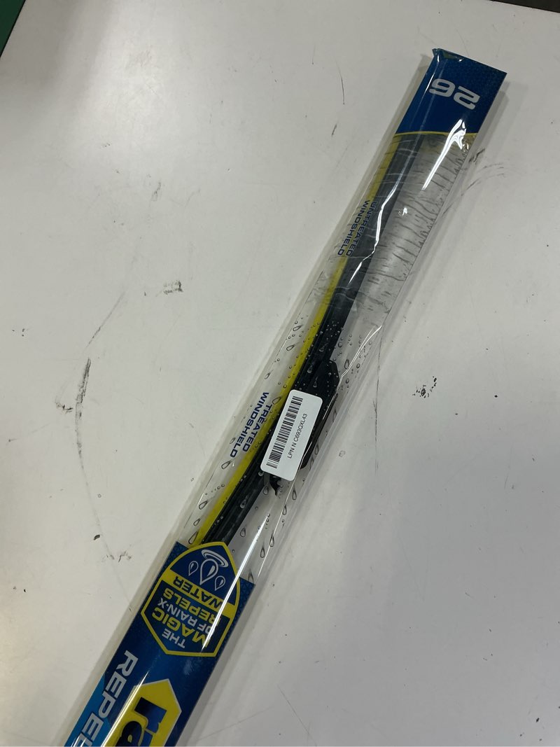 Condition photo showing As Is for rain-x 810326 repellency water repellent wiper blades, 26" windshield wiper, all weather streak-free for enhanced visibility w/water repellency formula [amazon exclusive]