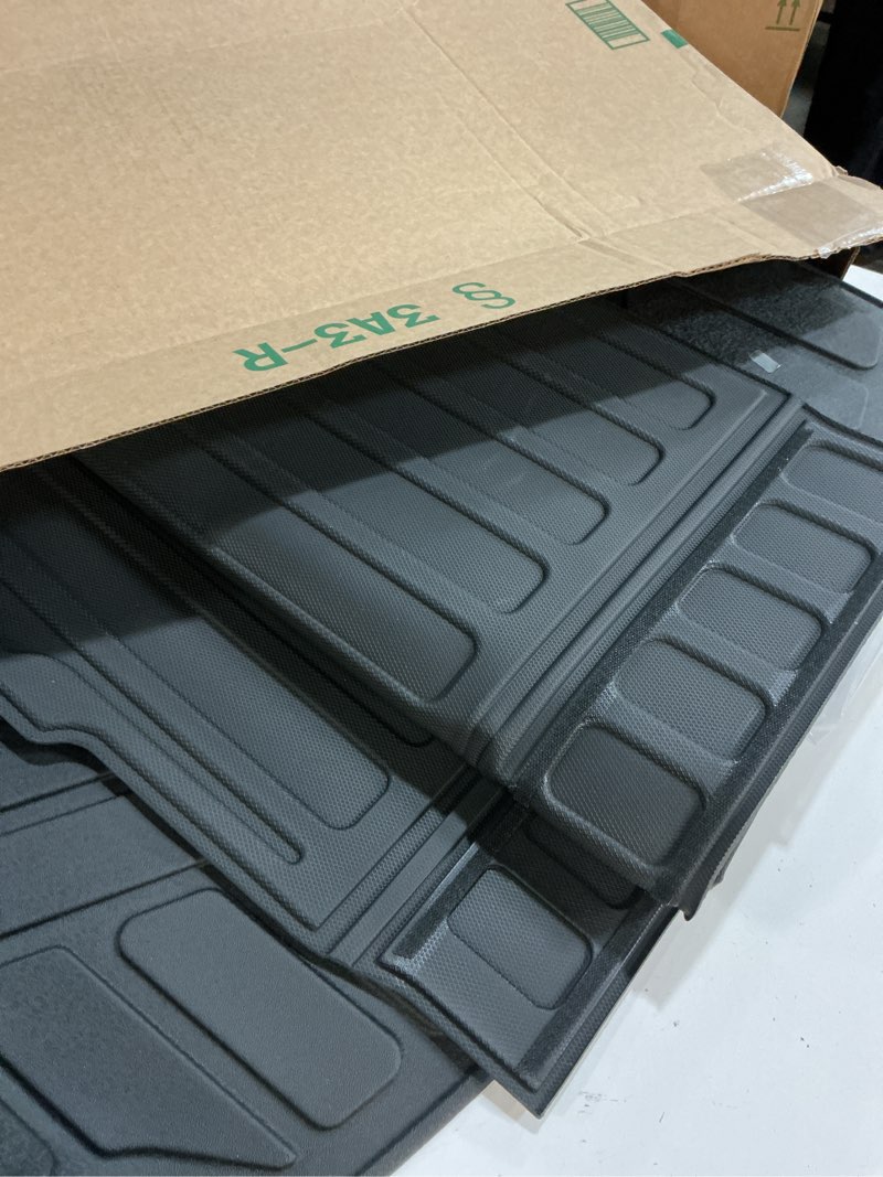 Condition photo showing Good Condition for powoq Trunk Mat Compatible with 2025 Subaru Forester Cargo Liner TPE Trunk Liner All Weather Protection Cargo Mat Replacement for 2025 Subaru Forester Accessories (Trunk Mat)