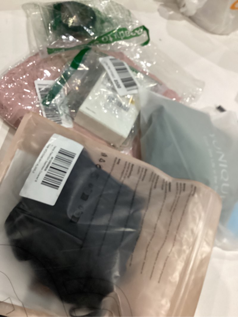 Condition photo showing Good Condition for 5 things