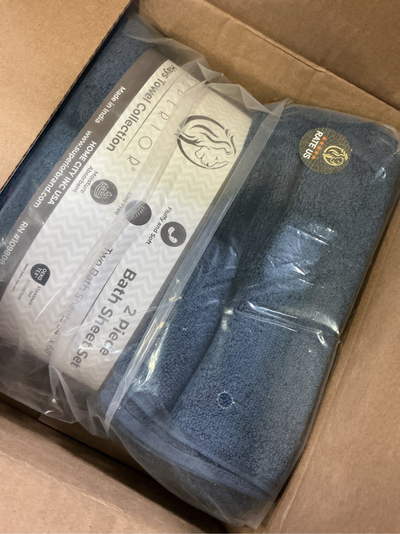 Condition photo showing New/Like New for superior cotton bath sheet set, oversized large plush soft absorbent body towels, shower, hotel, pool, bath basics, home essentials, luxury, fluffy, quick dry, hays collection, set of 2, navy blue