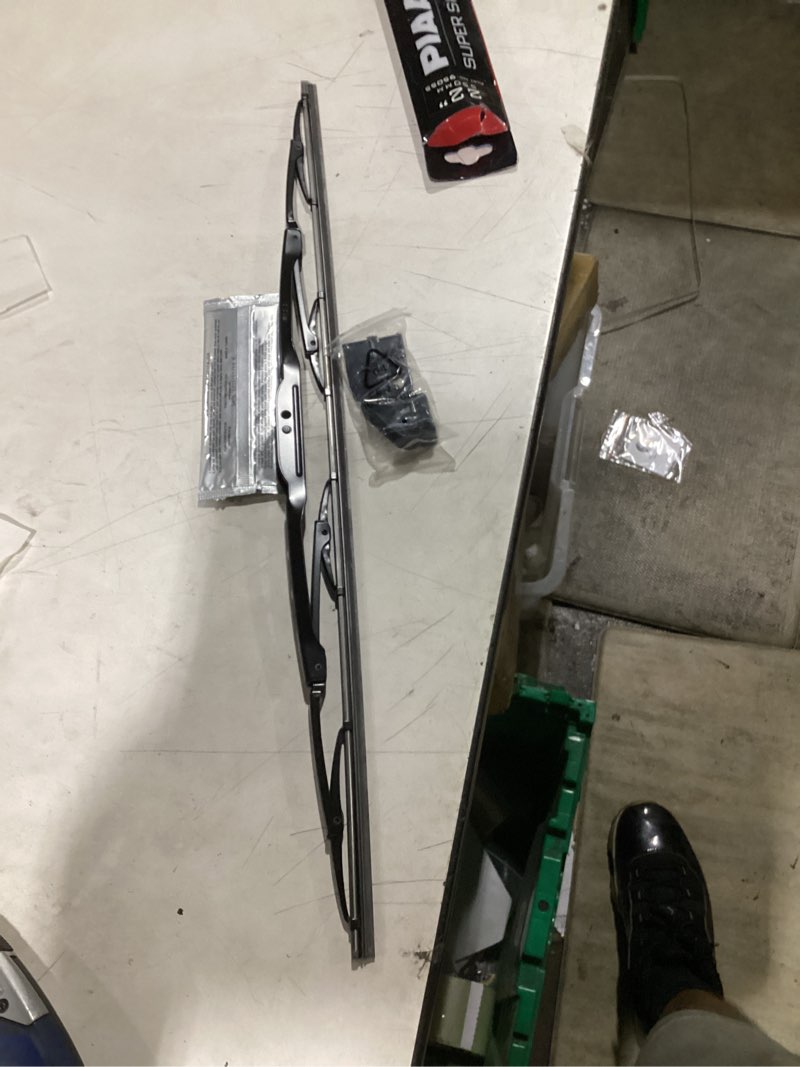 Condition photo showing Good Condition for piaa 95055 super silicone wiper blade - 22" 550mm (pack of 1)"