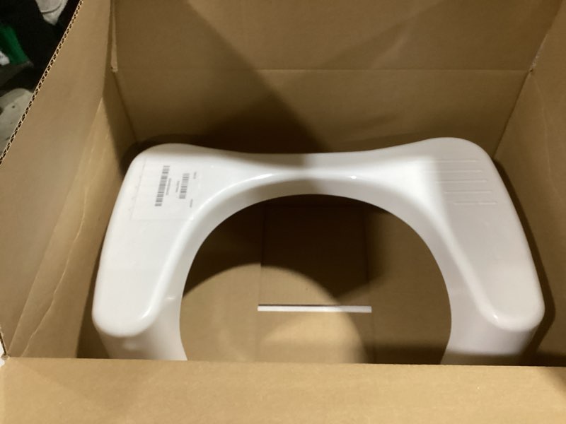 Condition photo showing Good Condition for Squatty Potty Simple Curve Bathroom Toilet Stool 7" White