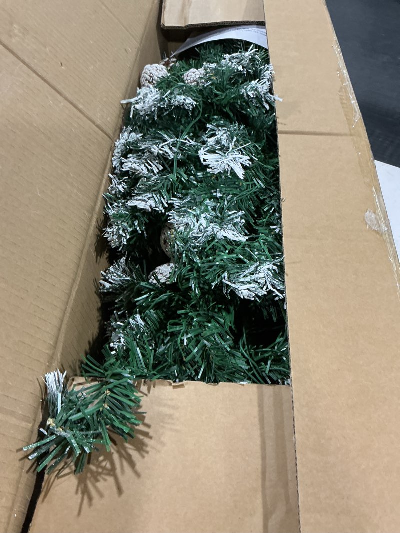 HOLLO STAR 6 ft Prelit Christmas Tree with 233 LED Lights, App Control, Slim Pencil Christmas Tree, 