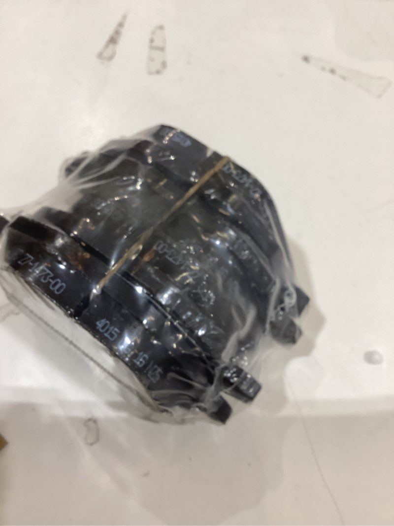 Condition photo showing New/Like New for Dynamic Friction Company Rear 4000 HybriDynamic Brake Pads 4000-1473-00