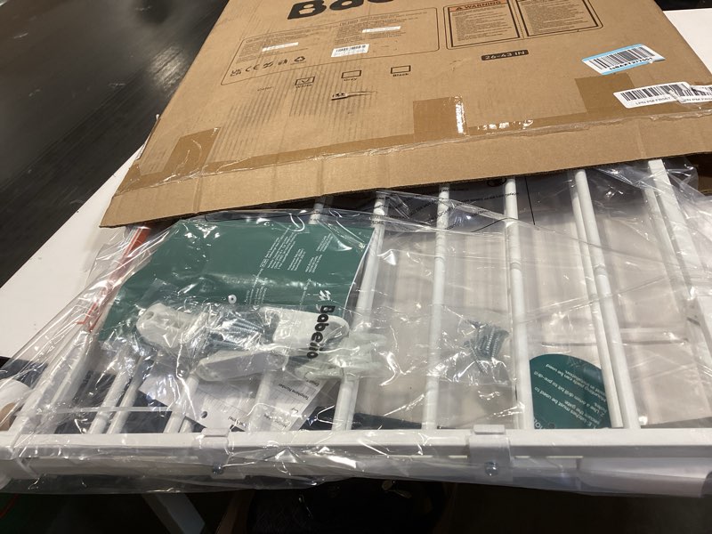Condition photo showing Good Condition for babelio baby gate for stairs, kitchen & doorways, 26-43" w 28" h no bottom bar| easy installation| one-handed operation| auto-close| hardware mount (drill needed) safety dog/pet gate indoor (white) *white 28" h, 26-43" w-standard