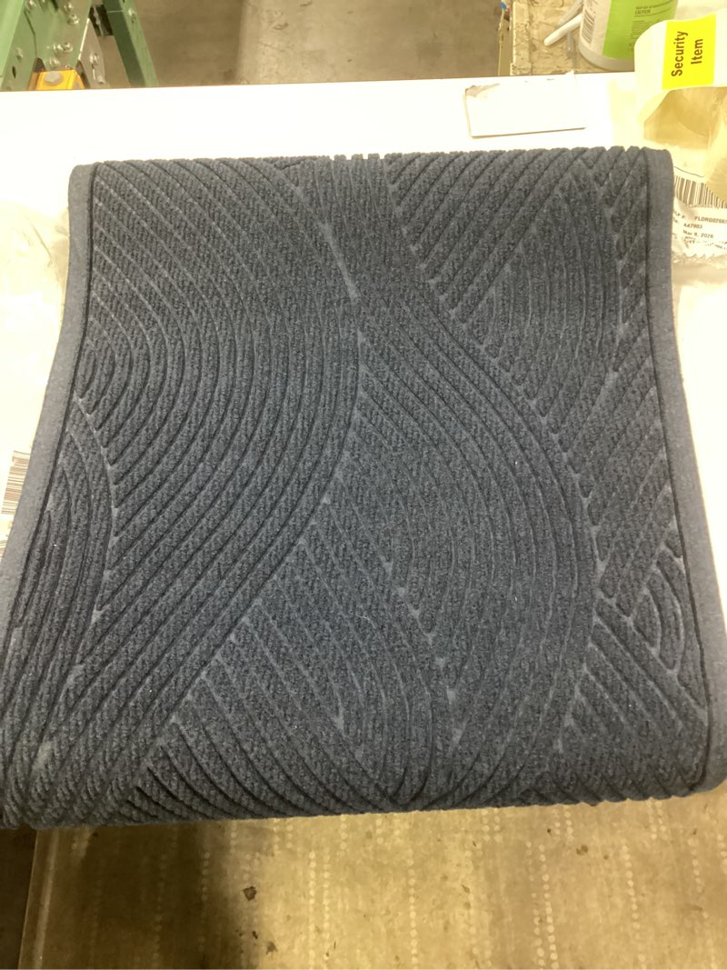 Condition photo showing Good Condition for Similar OLANLY Front Door Mat Indoor Outdoor Entrance, Waterproof Heavy Duty Doormat, Fade Resistant, Low Profile, Easy Clean Patio Porch Welcome Floor Mats for Entry, Blue