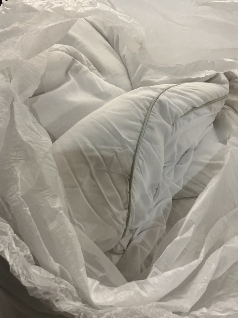 Condition photo showing Good Condition for Ultra Soft King Size Mattress Topper - Viscose Made from Bamboo Pillow Top Mattress Pad for Back Pain Relief - Naturally Cooling for Hot Sleepers, White White King