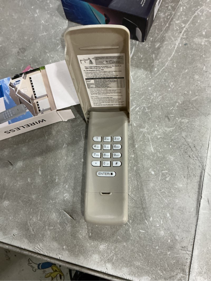 Condition photo showing Good Condition for 2026 upgraded universal garage door opener keypad for liftmaster, chamberlain,craftsman & wayne dalton garage openers manufactured since 1993.877max/878max,g940ev-p2,cmxzdcg440,10 years warranty. universal keypad