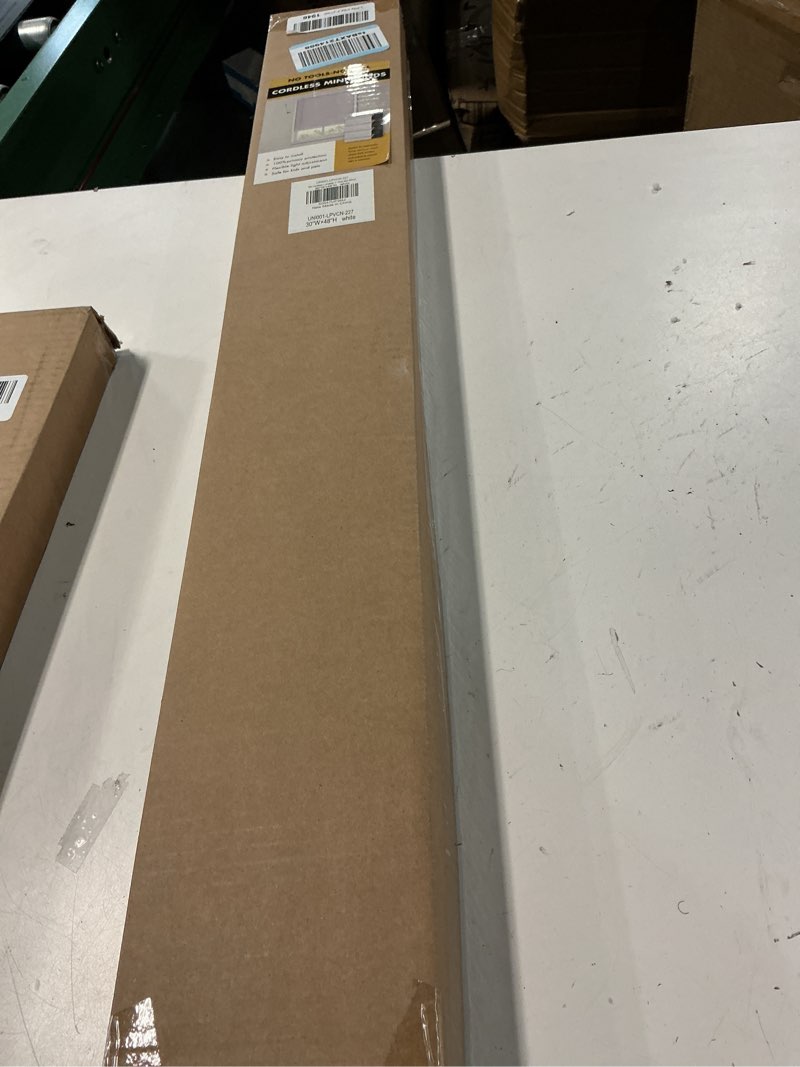 Condition photo showing New/Like New for no drill blinds for windows 1" vinyl l-shaped slats cordless mini blinds for home, for window size 30" w × 48" h white white 30" w × 48" h