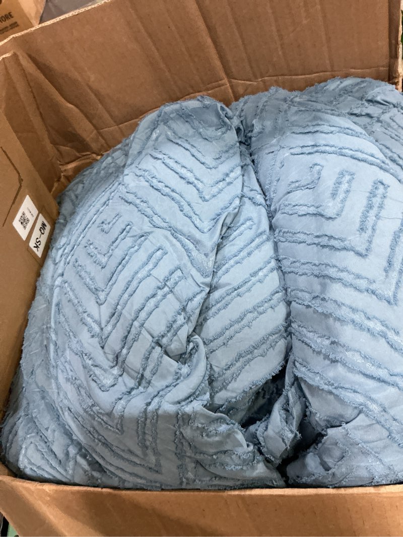 Condition photo showing As Is for andency blue comforter set full size, 3 pieces boho lightweight fluffy bedding comforter set for full bed, tufted farmhouse design bed set for all season (1 comforter 79x90in, 2 pillowcases) 11 - grayish blue full (79"x90")