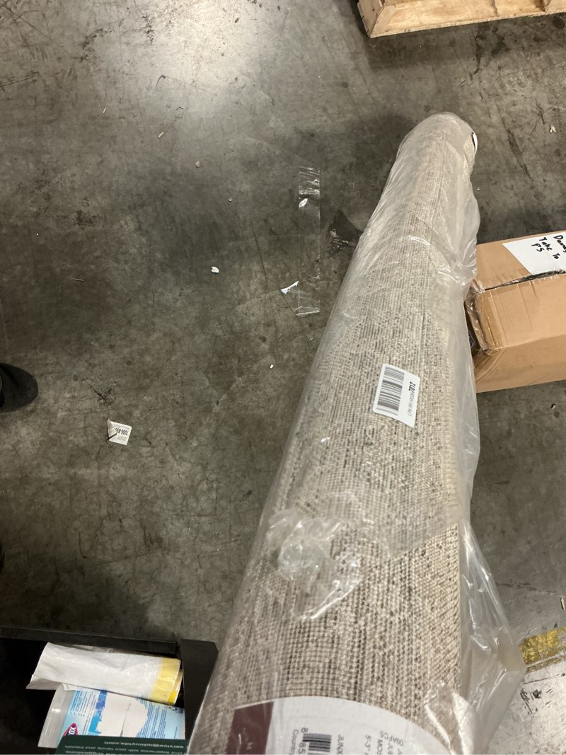Condition photo showing Good Condition for loloi magnolia home by joanna gaines junie collection jue-02 moss/natural 5'-3" x 7'-6", .38" pile height, area rug moss / natural 5'3" x 7'6" (rectangular)