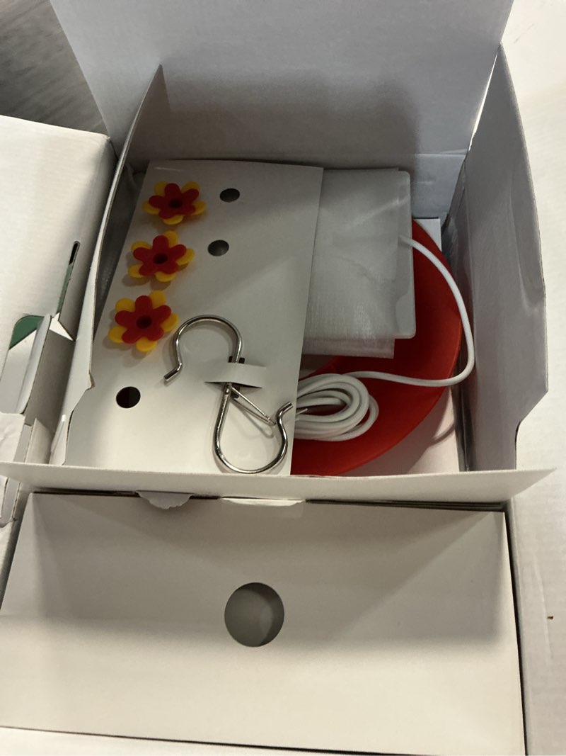 Condition photo showing New/Like New for hummingbird feeder with camera outdoor, sv3c hanging bird feeder with ant moat & bee-proof, hd 2k solar powered, ai bird identify, instant app alerts, auto capture, hummingbird lover gifts, 21oz, red