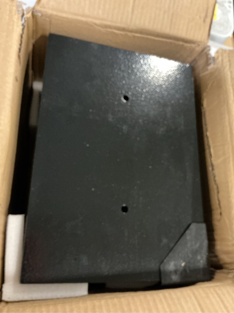 https://lotting-media.assets.bidfta.com/lotting_8185cd20-4146-4054-8d93-431d751d4146