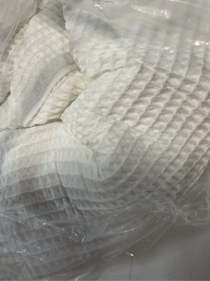 Condition photo showing Good Condition for organic turkish waffle robe, m, white