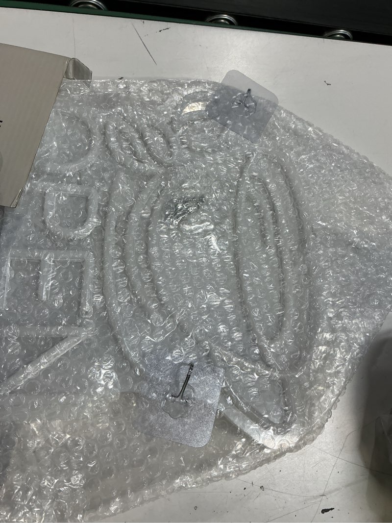 https://lotting-media.assets.bidfta.com/lotting_818a62eb-67eb-4e97-a38d-ad982741dfad