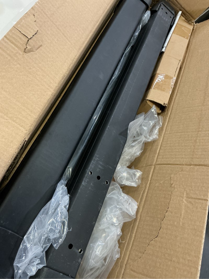Condition photo showing Good Condition for Lockable Ski & Snowboard Racks Car Roof with Sliding Feature for 6 Pairs Skis or 4 Snowboards, Universal Ski Rack for Car with Crab Mounting System Fits for All Types of Cross Bars