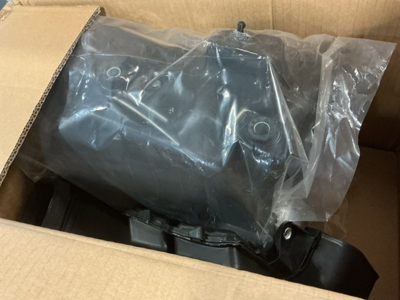 Condition photo showing Good Condition for muco air intake cleaner box housing 17700f0021 compatible for toyota rav4 19-23 prime 21-24 venza 21-24 air cleaner box w/duct tube 17750-f0080 air intake housing box w/o filter