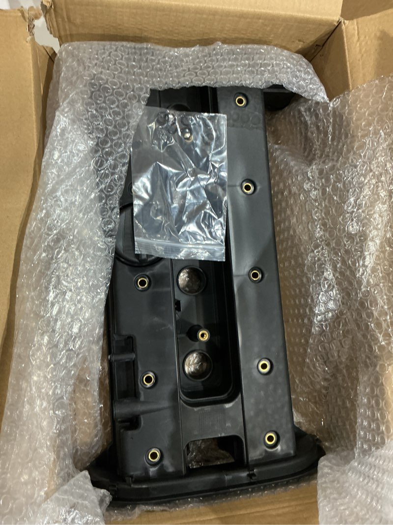 Condition photo showing Good Condition for | engine valve cover w/gasket cap compatible with suzuki forenza daewoo nubira leganza