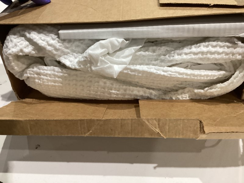 Condition photo showing Good Condition for Bedsure Cotton Duvet Cover King - 100% Cotton Waffle Weave Coconut White Duvet Cover King Size, GentleSoft™ and Breathable Bedding Set for All Season, 3 Pieces, 104"x90" King (104" x 90") 01 - Coconut White (No Comforter)