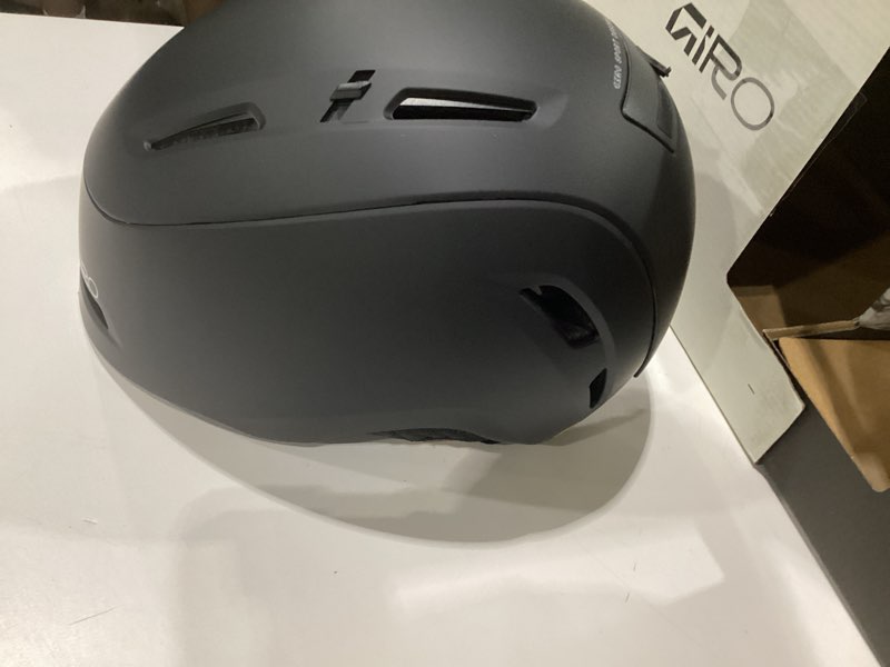 Condition photo showing Good Condition for giro bexley mips helmet matte black-gr small