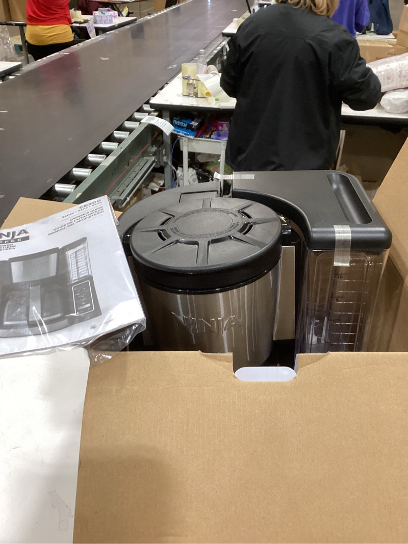 Condition photo showing Good Condition for Ninja coffee brewer